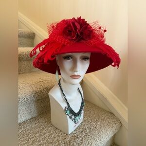 Red Feathered Women's Hat Red Robin